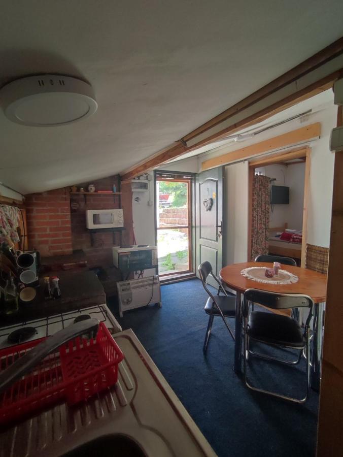 Zimska Idila Appartement Crni Vrh Buitenkant foto